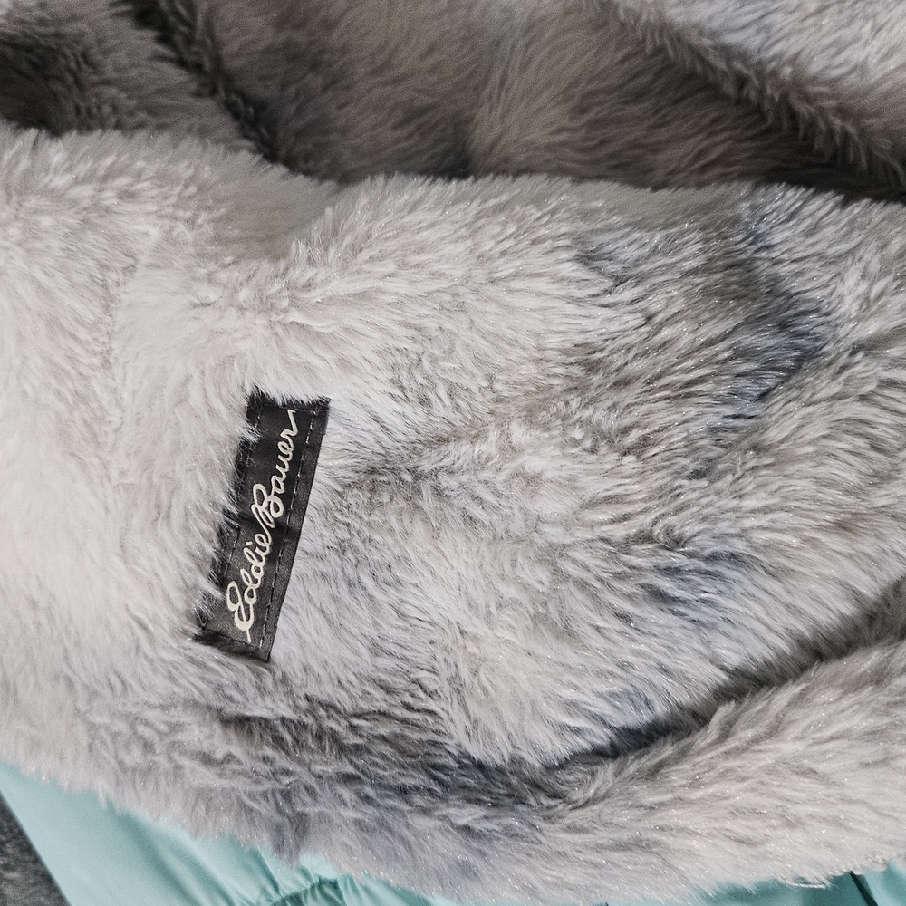 Girls Light Blue Puffer Jacket - Picture 4 of 6